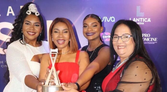 Las Flores Makeup ganan premios La Silla en su VIII edición